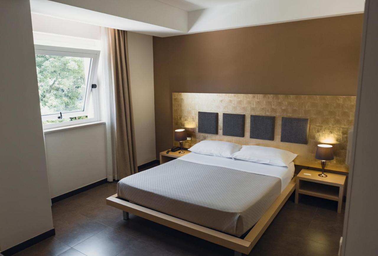 Modica Palace Hotel Екстериор снимка